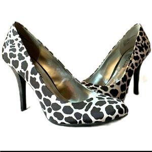 Cosmopolitan Animal Print Awestruck Heels